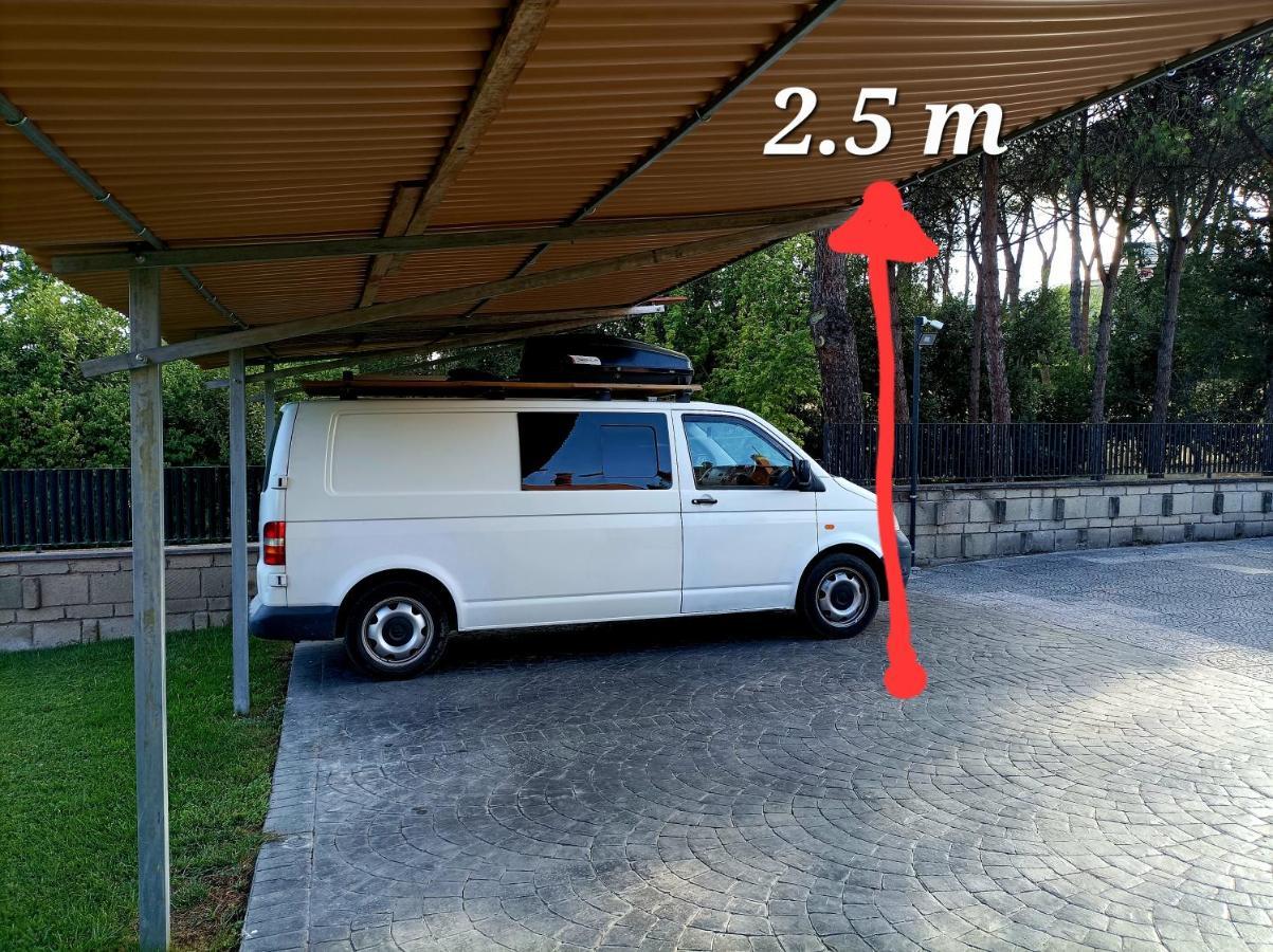 Il Casale Nel Parco Guesthouse Рим Экстерьер фото
